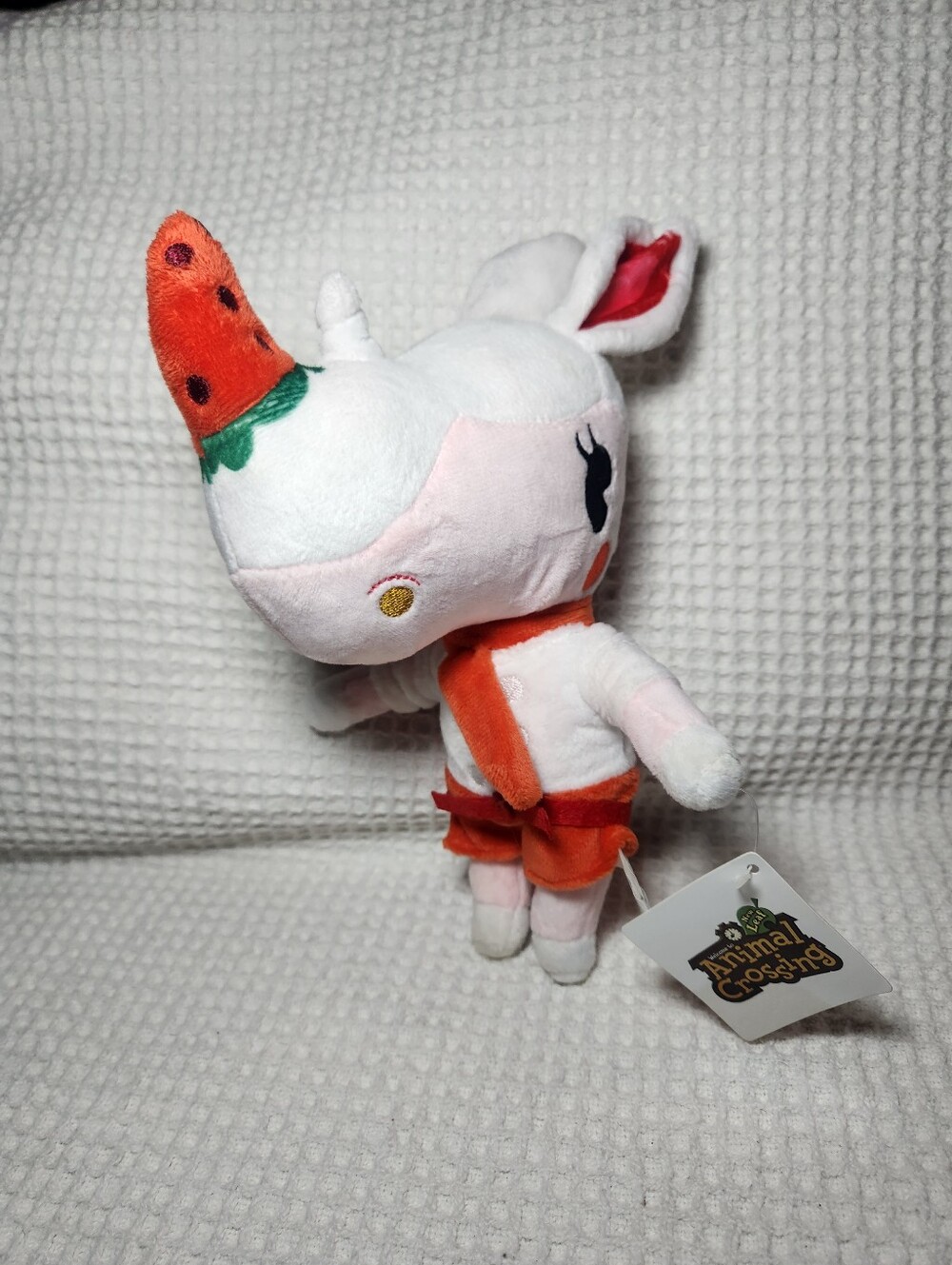 Animal Crossing Merengue Plush - White & red NWT